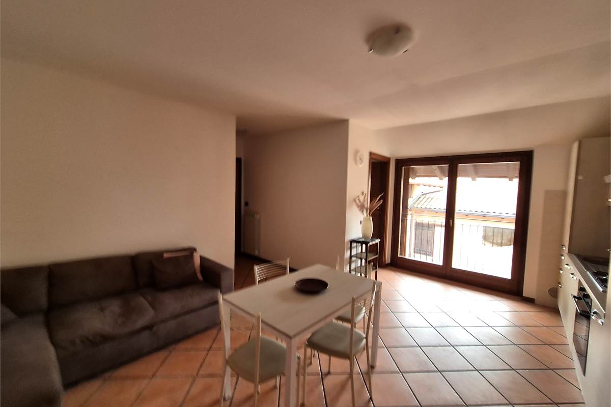 Monolocale con cantina a Lomazzo