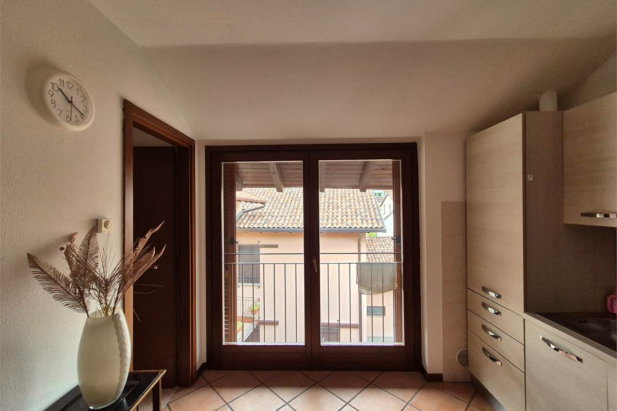 Monolocale con cantina a Lomazzo
