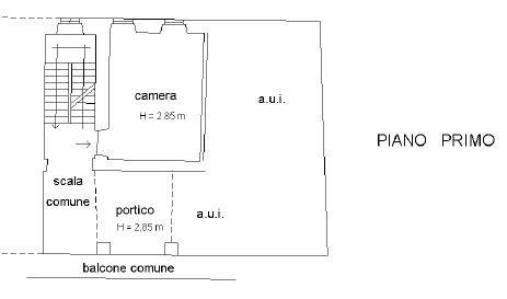 Rustico su tre livelli a Cirimido 