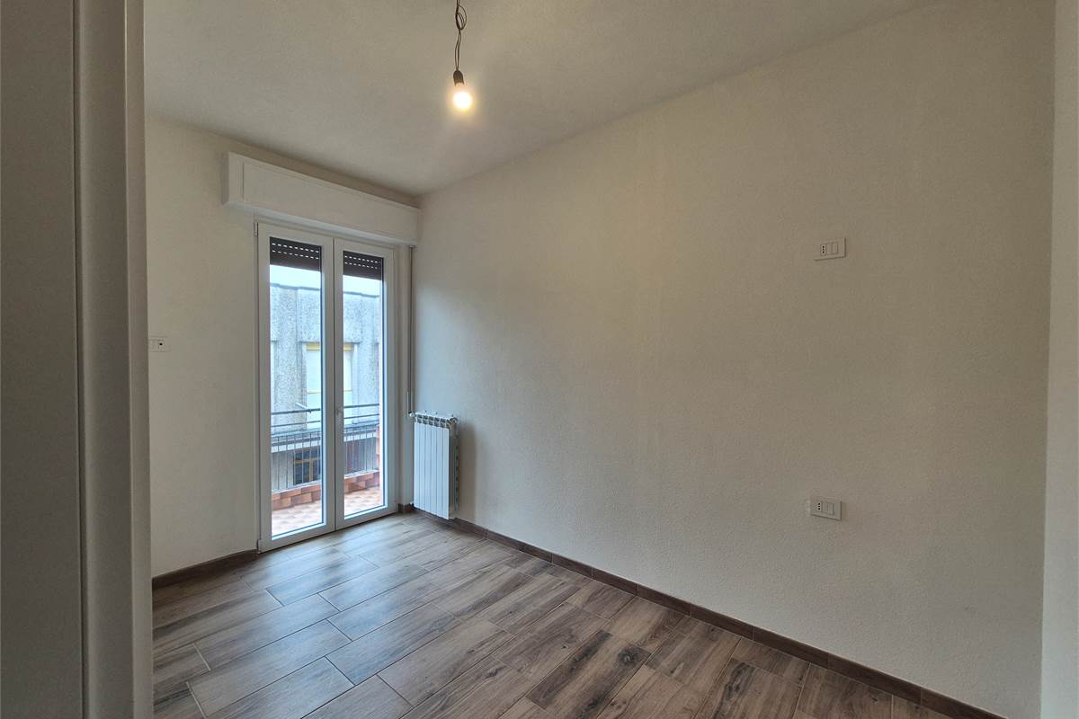 Trilocale in vendita con cantina a Lurate Caccivio