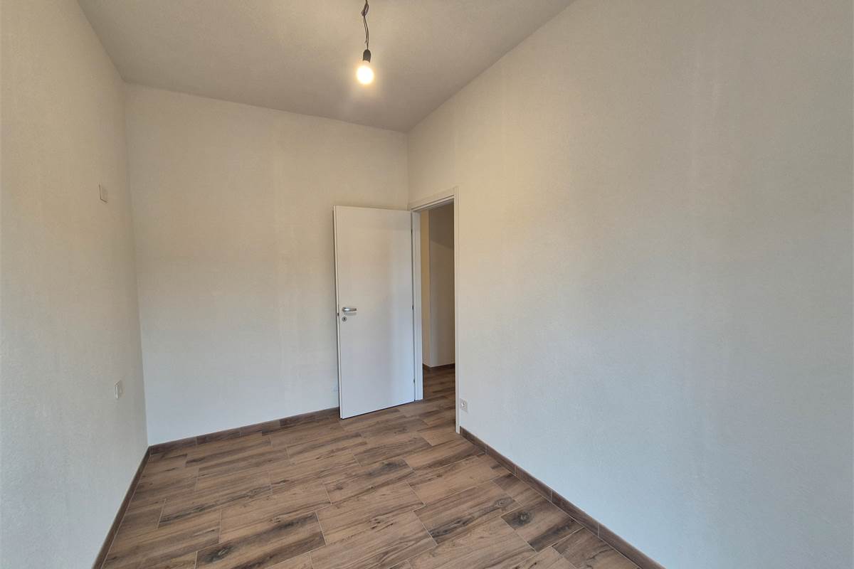 Trilocale in vendita con cantina a Lurate Caccivio