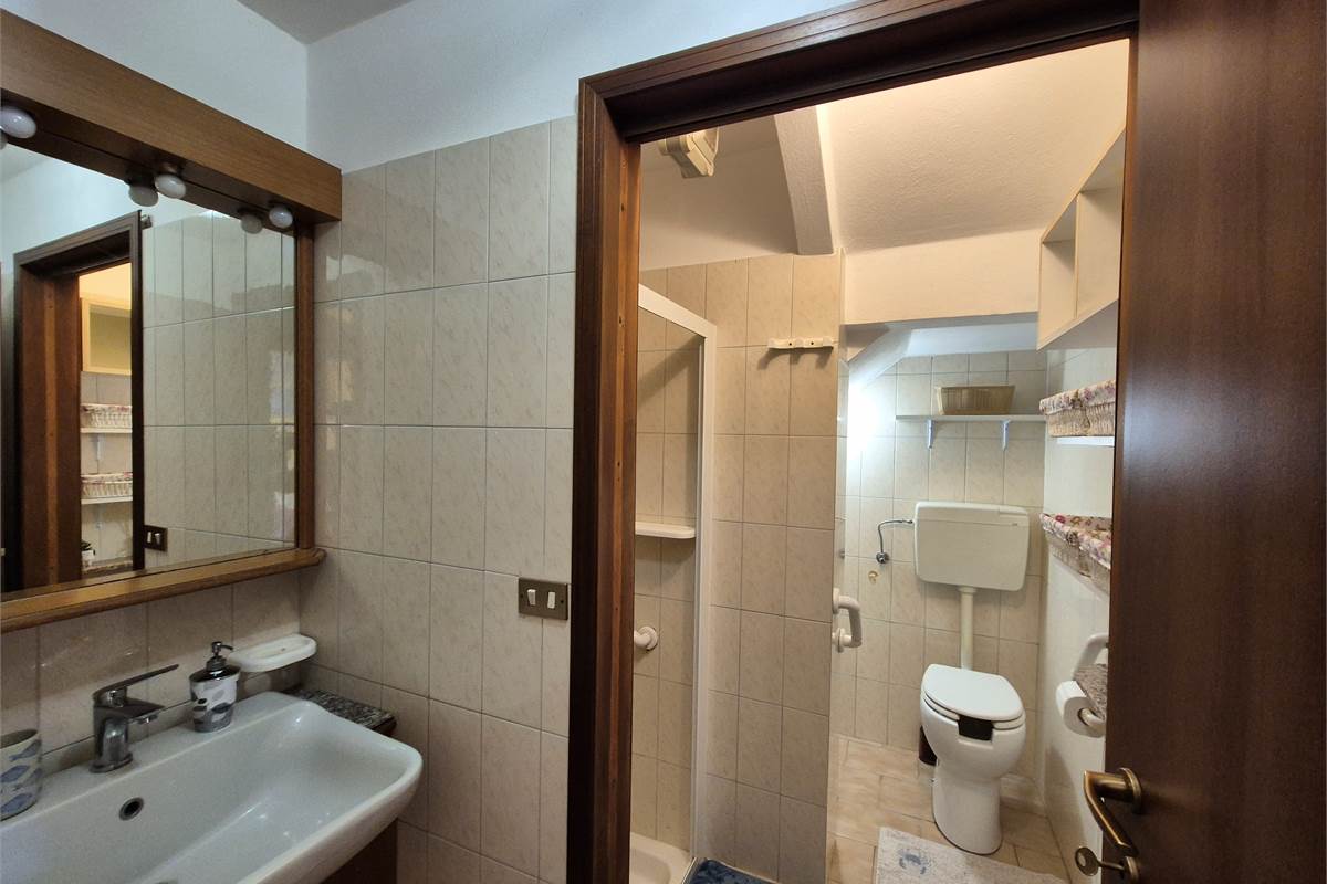 Affittasi Trilocale su Due Livelli Arredato 