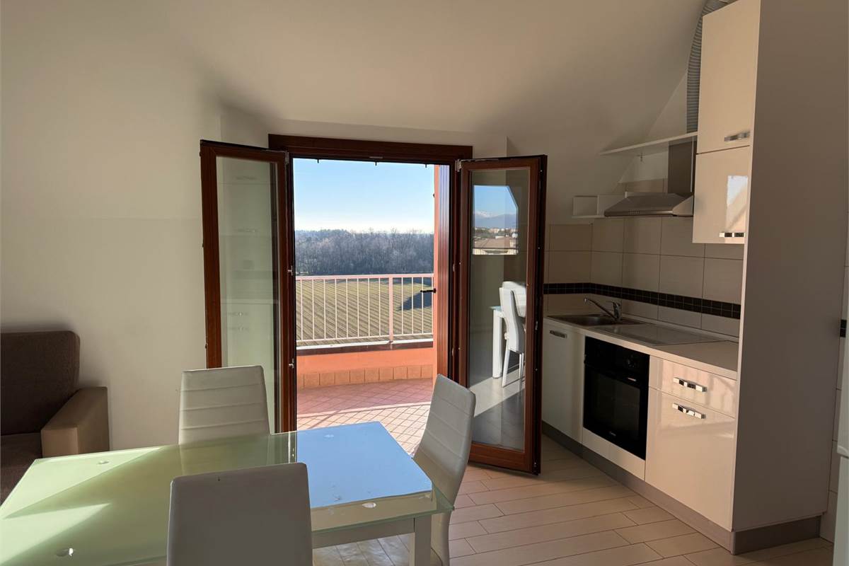 Ottimo bilocale con vista panoramica! 