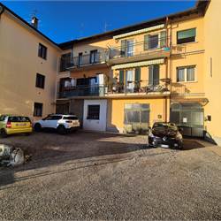 Bilocale con autorimessa in vendita a Cirimido