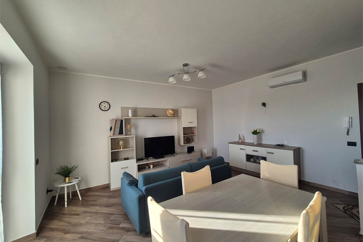 Bilocale con autorimessa in vendita a Cirimido