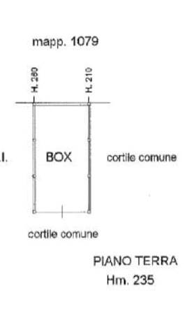 Ampio quadrilocale con GIARDINO privato a Carugo e box doppio
