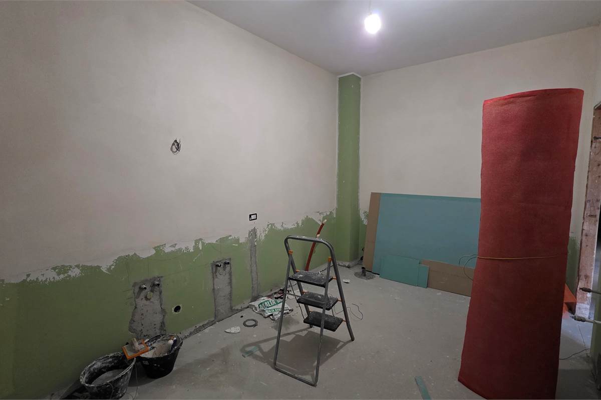 Porzione di casa a Carugo con due appartamenti 