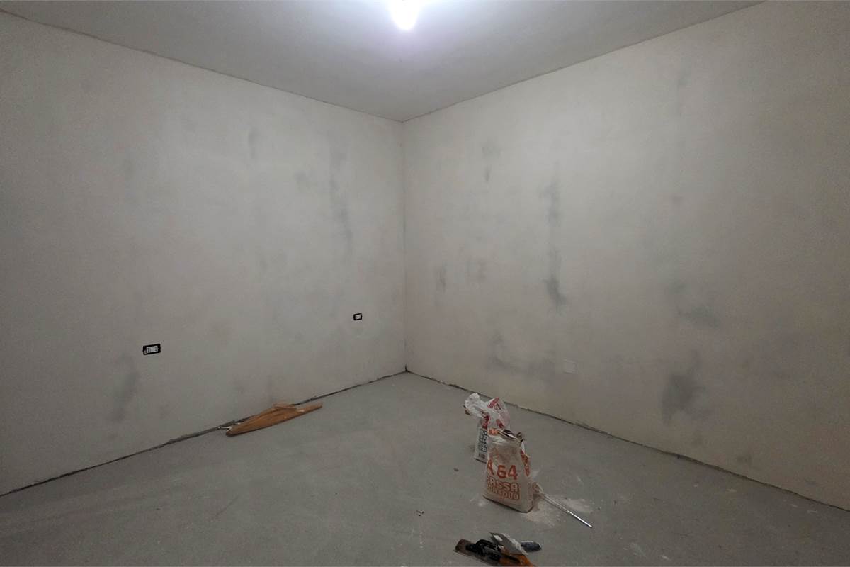 Porzione di casa a Carugo con due appartamenti 