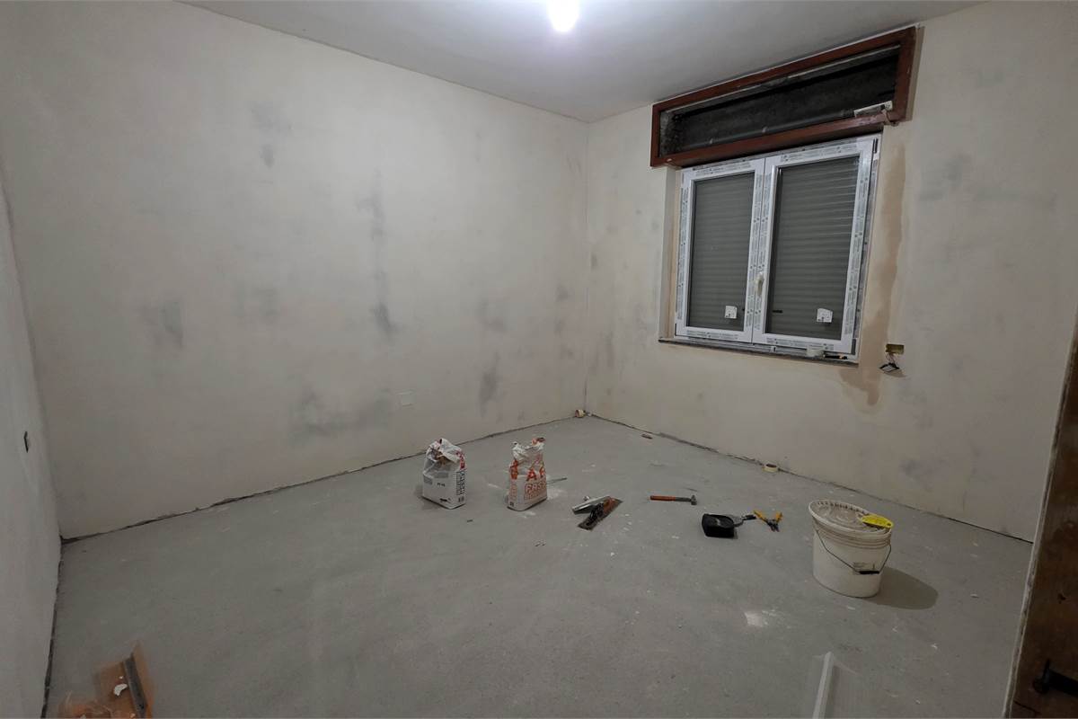 Porzione di casa a Carugo con due appartamenti 