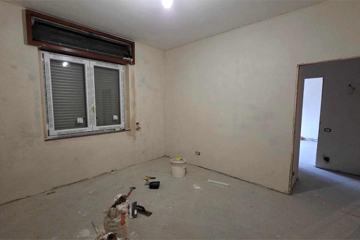 Porzione di casa a Carugo con due appartamenti 