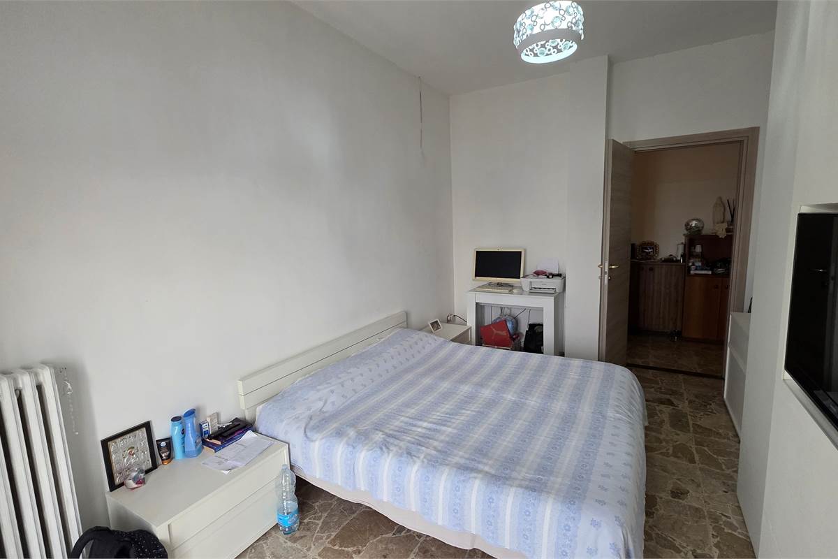 Porzione di casa a Carugo con due appartamenti 