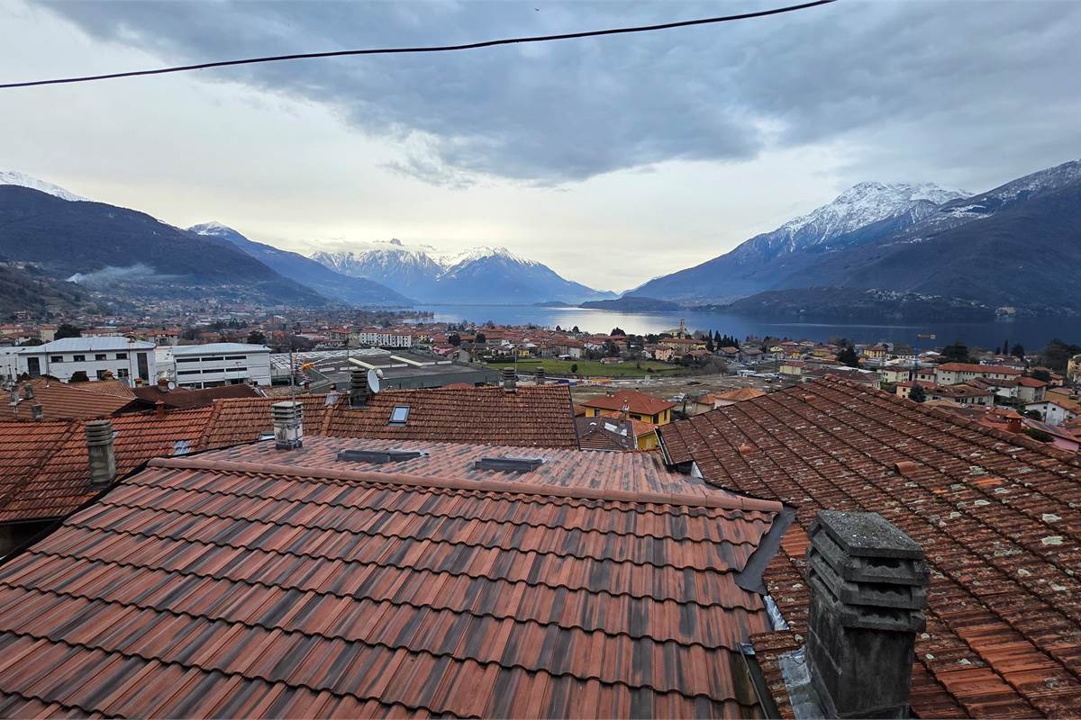 Porzione di casa a Dongo! 