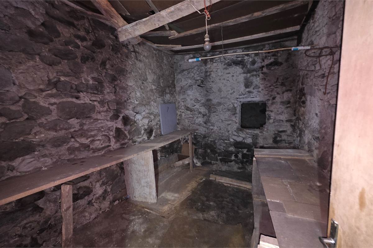 Porzione di casa a Dongo! 