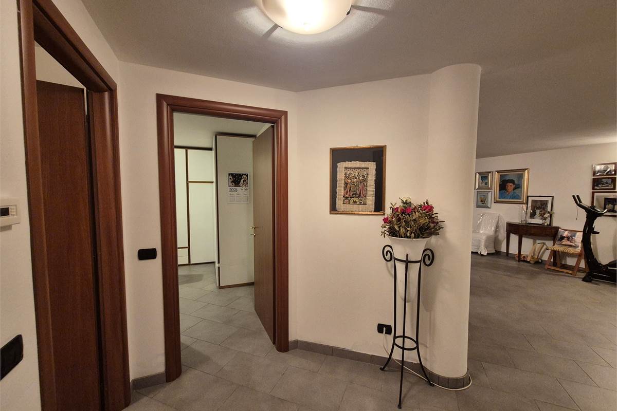 Spettacolare villa singola con giardino privato