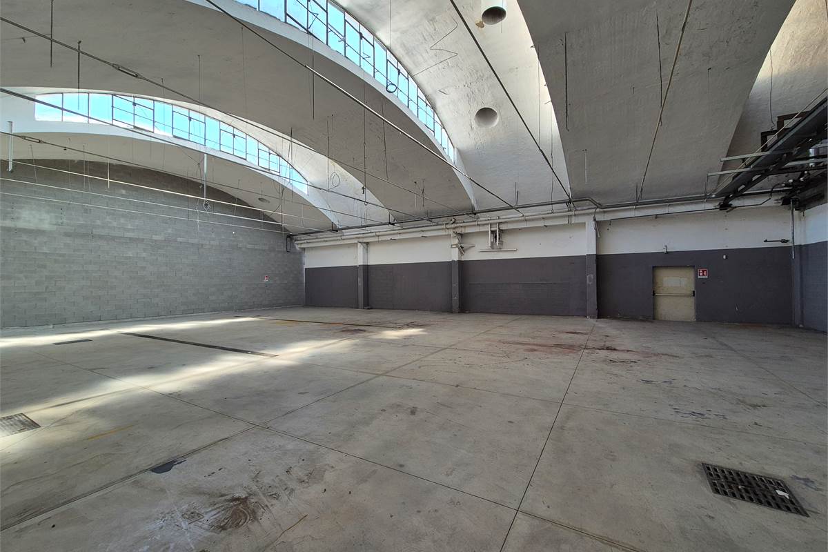 Lotto di capannone a Rovellasca (U7)