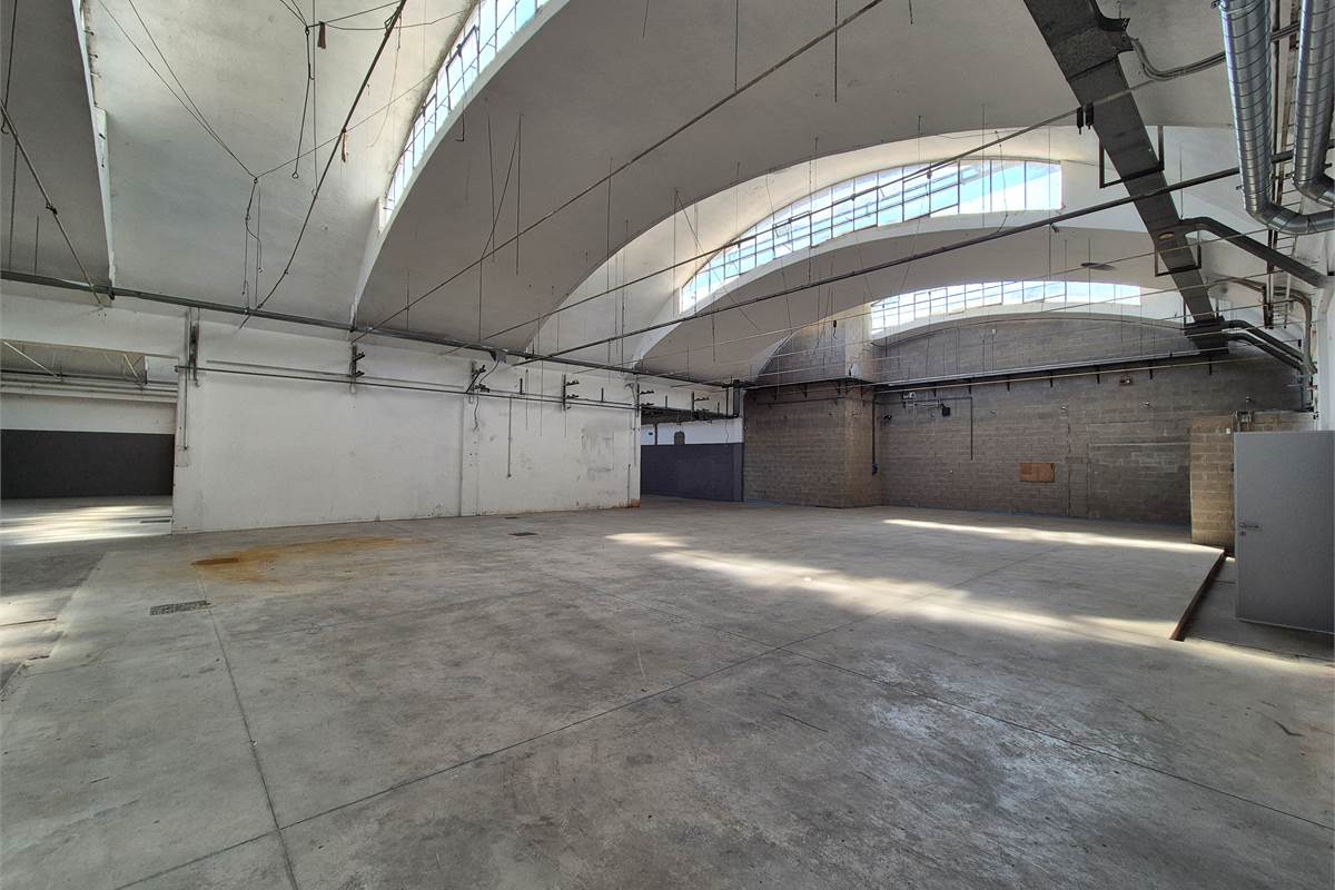 Lotto di capannone a Rovellasca (U7)