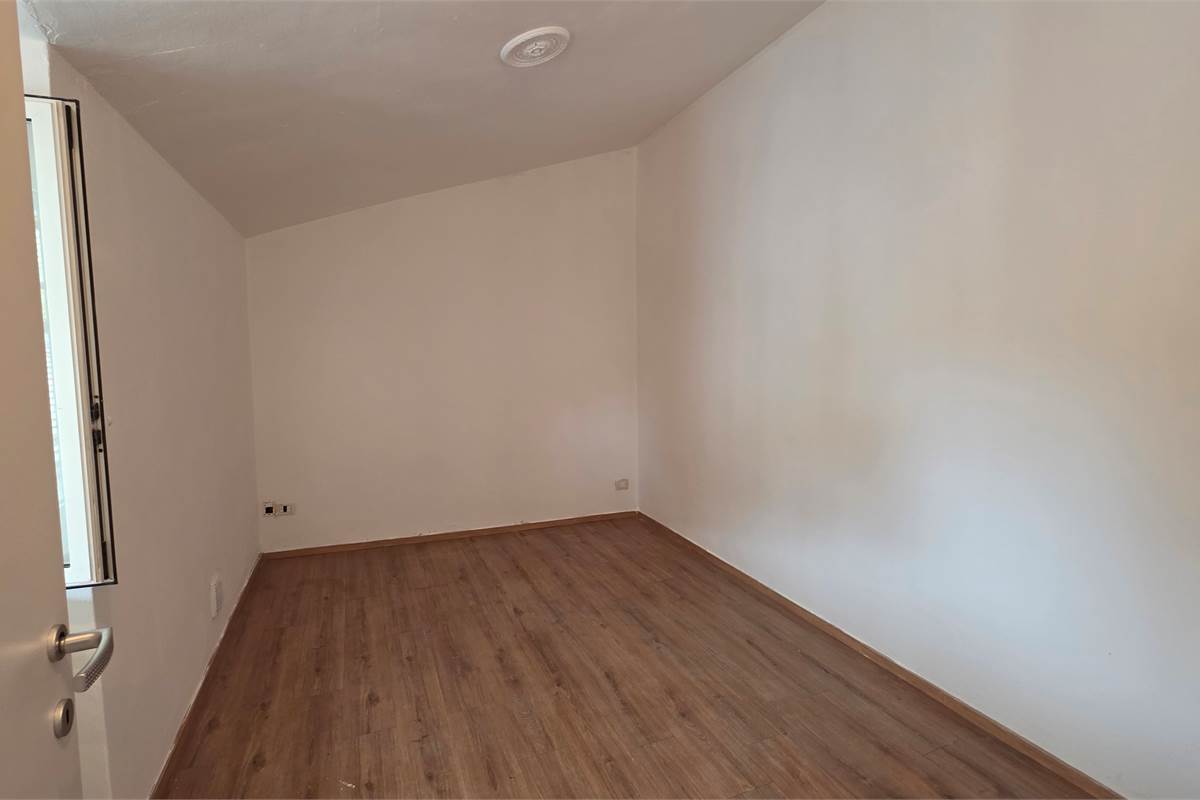 Trilocale RISTRUTTURATO A Caronno Varesino 