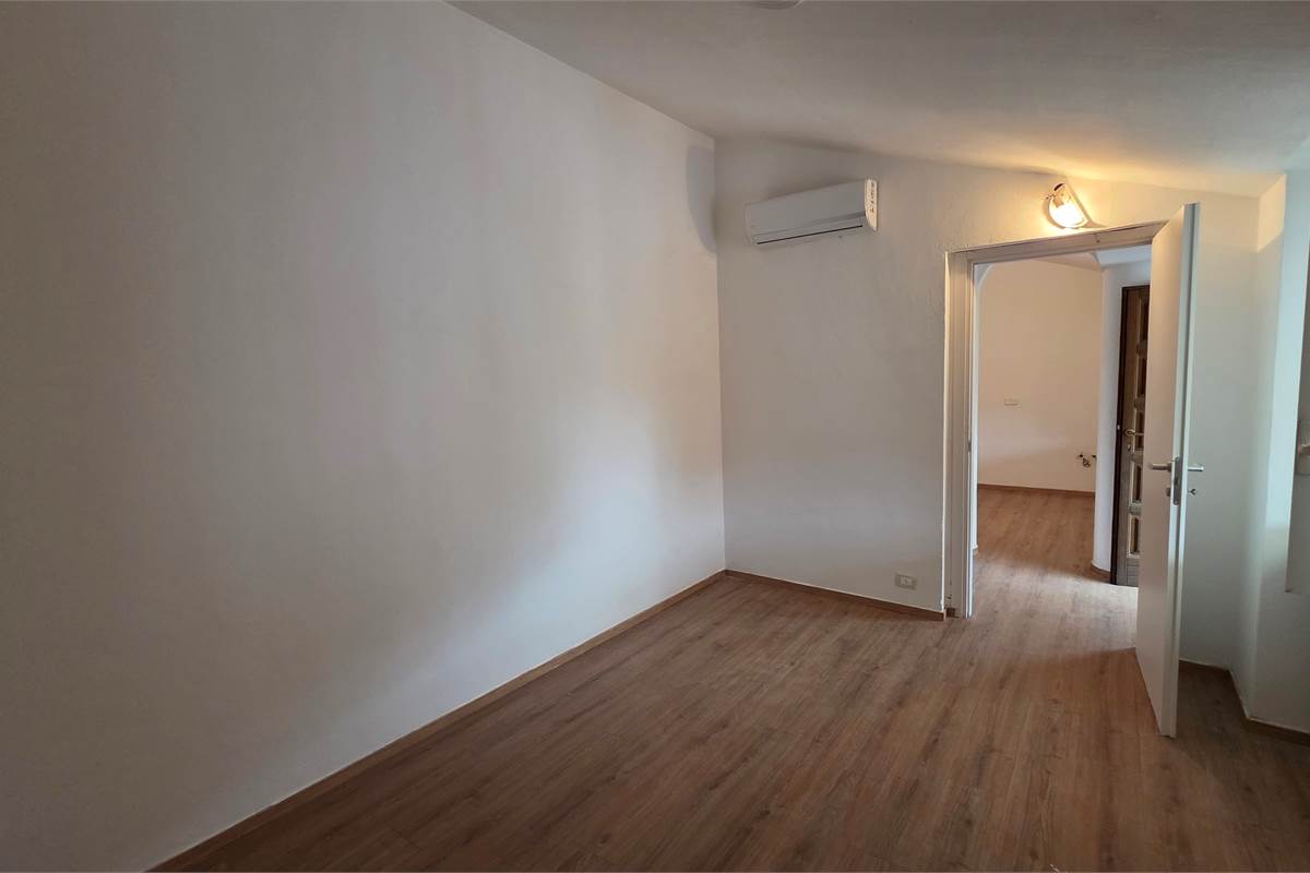 Trilocale RISTRUTTURATO A Caronno Varesino 