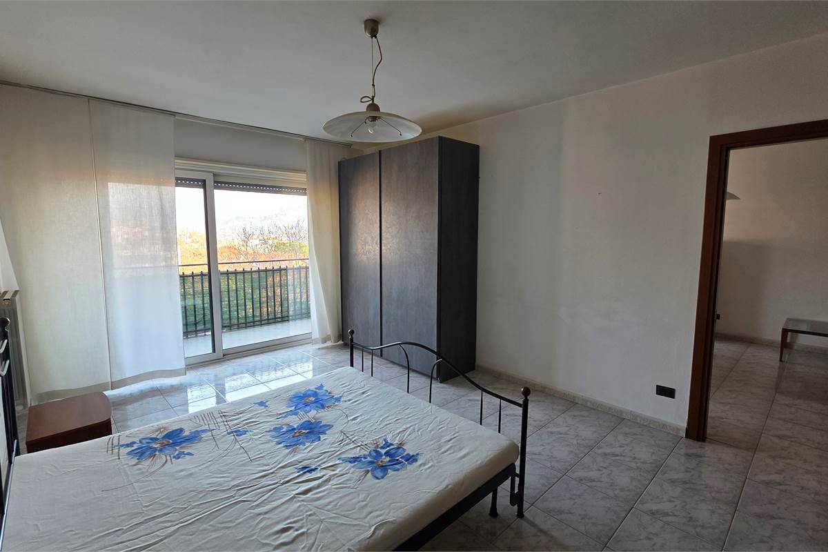 Ottimo bilocale con box a Camerlata 