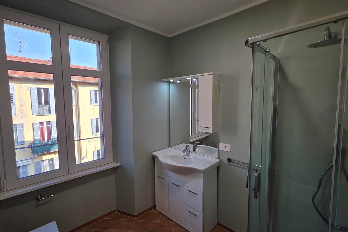 Bilocale in affitto a Como