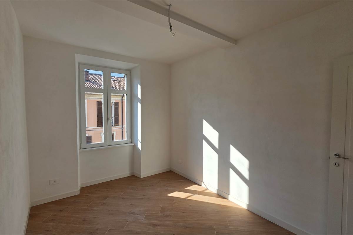 Trilocale in affitto a Como