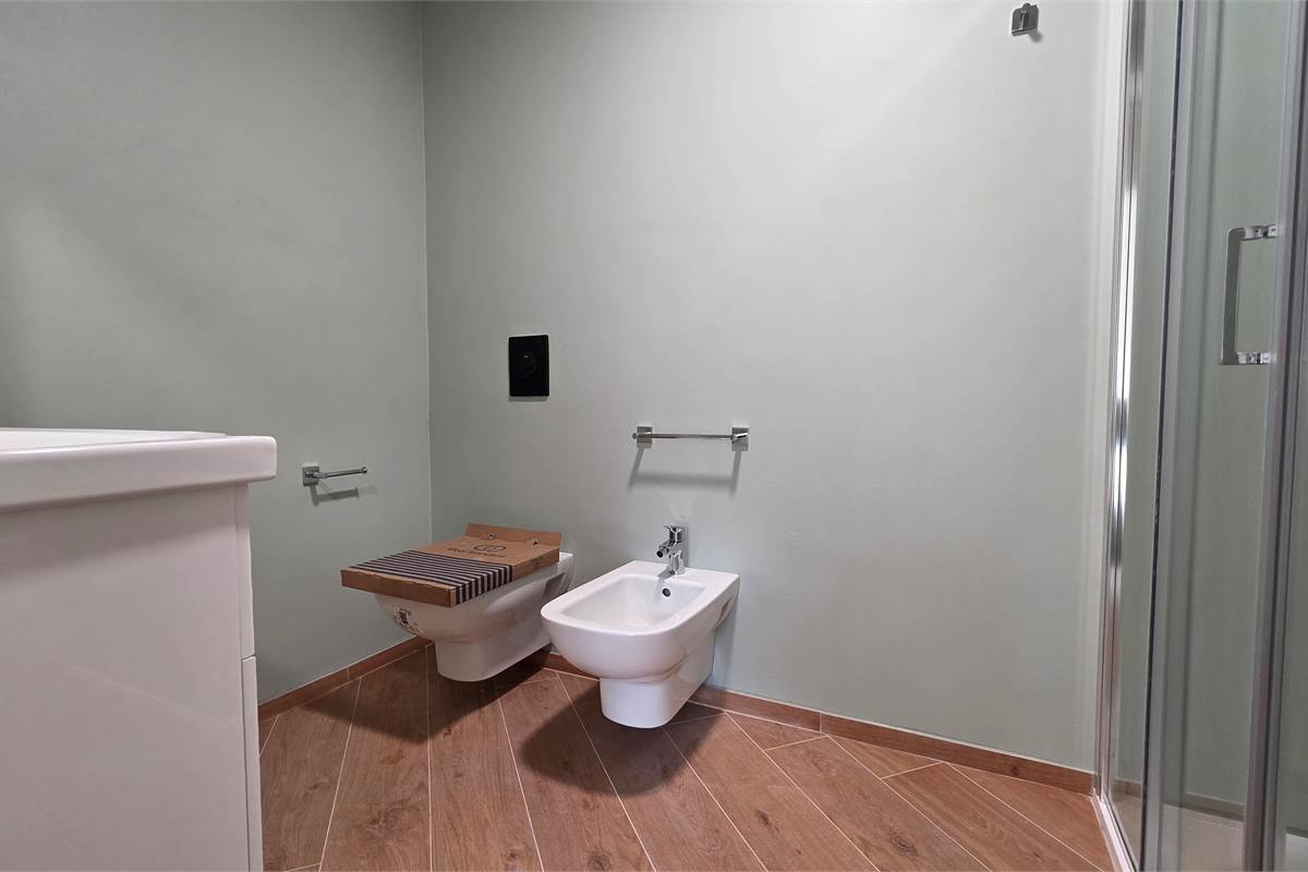 Trilocale in affitto a Como