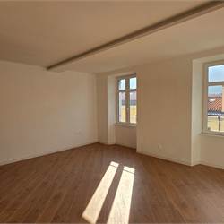 Trilocale in affitto a Como