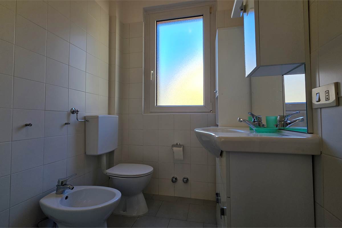 Trilocale con giardino e posto auto a Tremezzina 