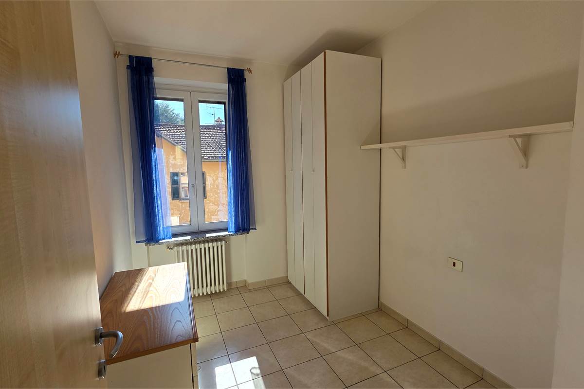 Trilocale con posto auto a Tremezzina