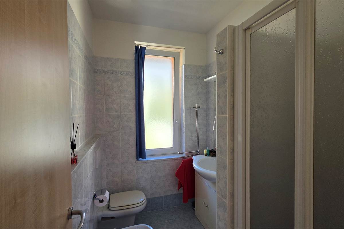 Trilocale con posto auto a Tremezzina