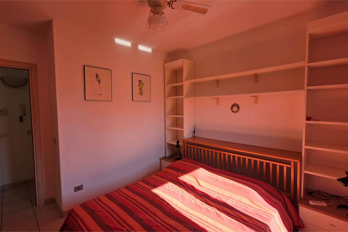 Villa singola con tre appartamenti a Tremezzina