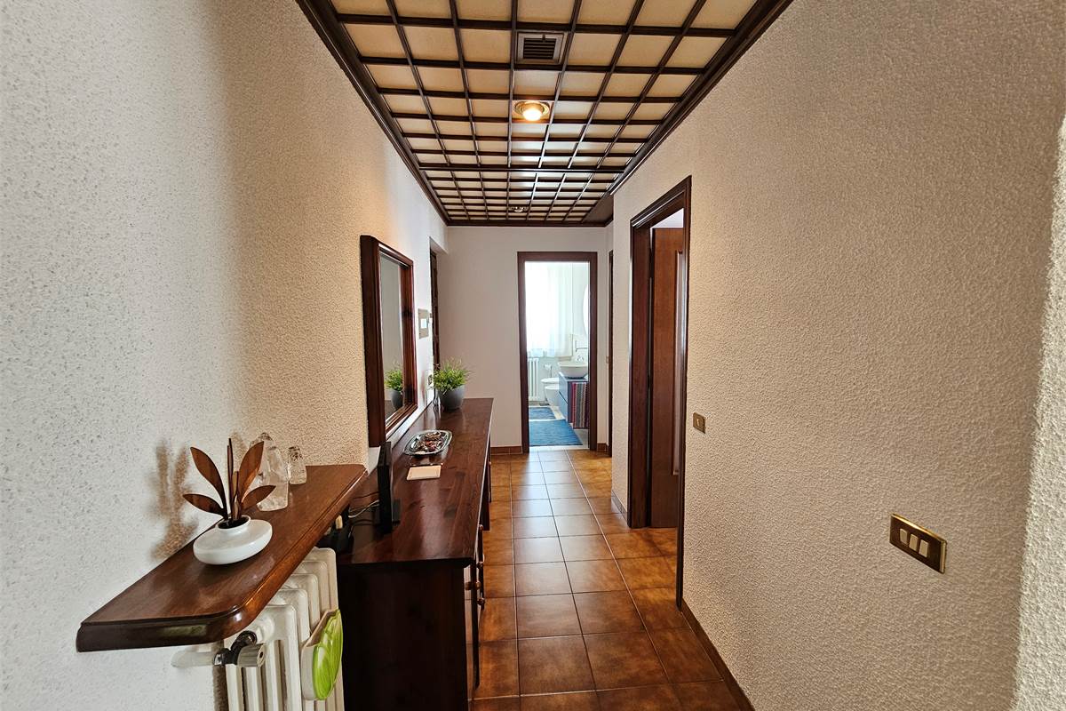 Proprietà in vendita a Cocquio Trevisago