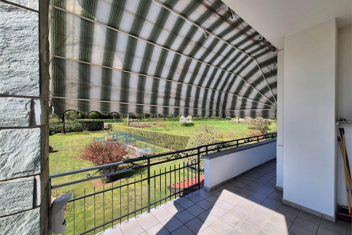 Proprietà in vendita a Cocquio Trevisago