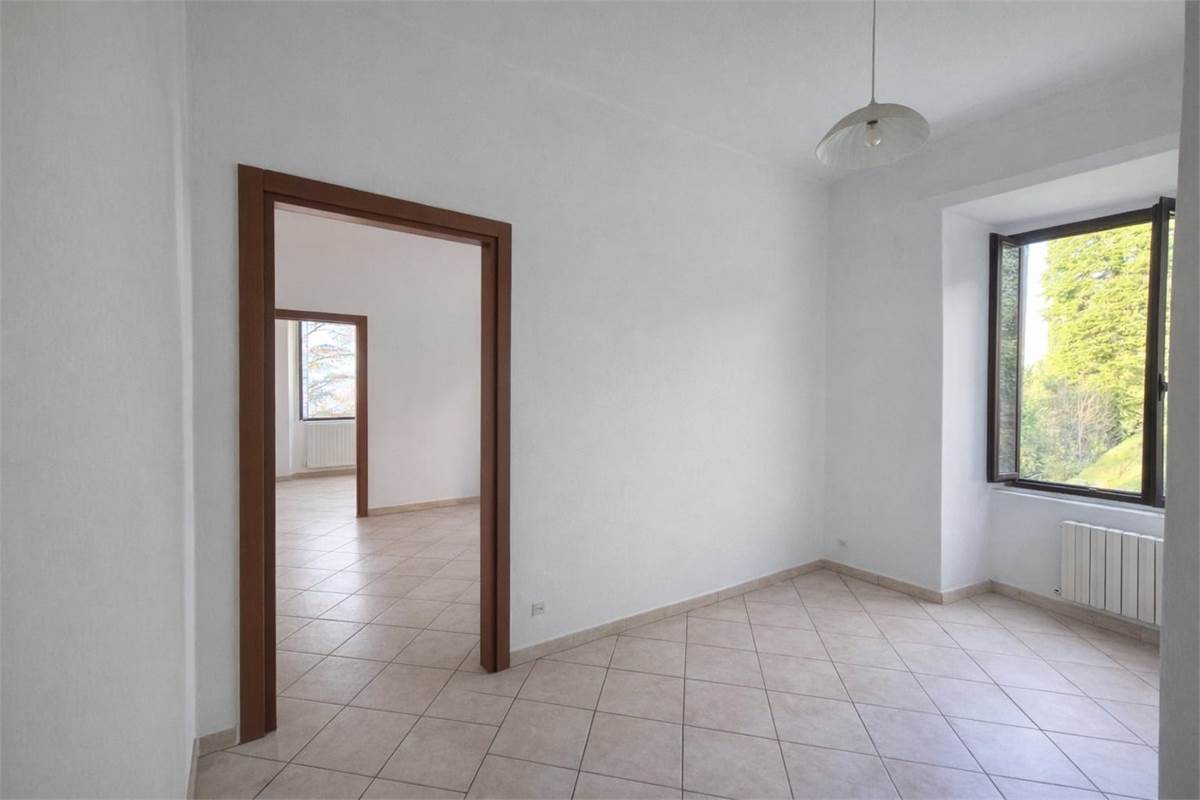 Bilocale vista lago a Faggeto Lario