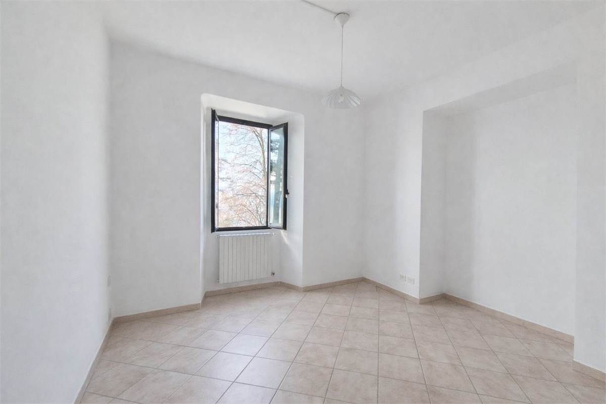 Bilocale vista lago a Faggeto Lario