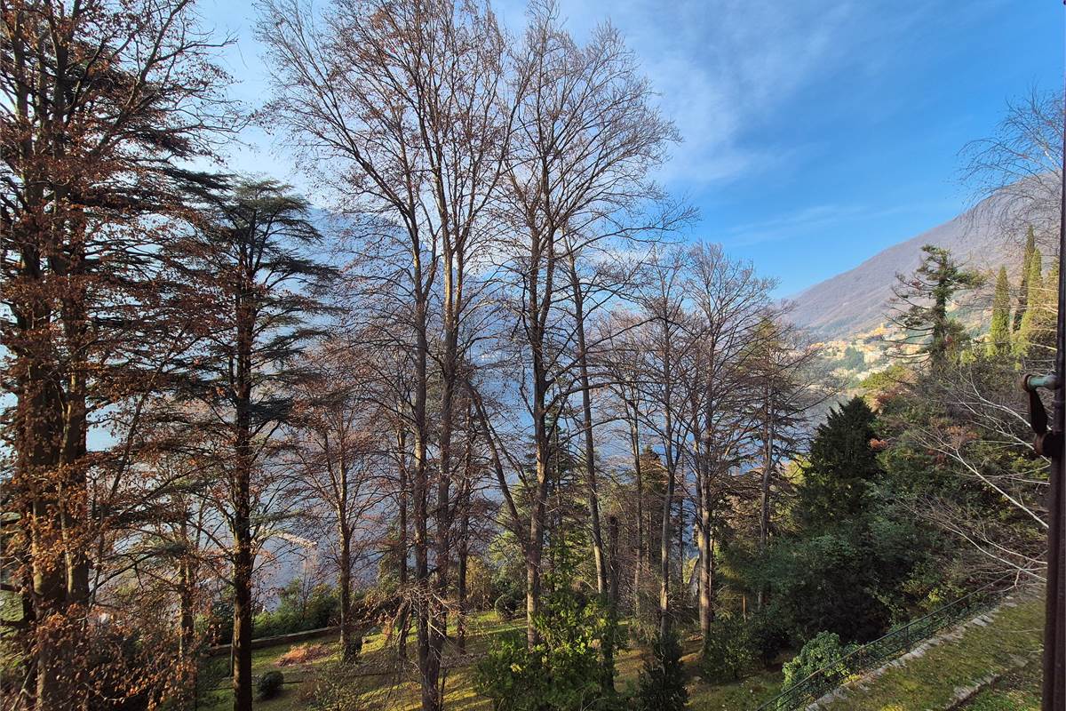 Bilocale vista lago a Faggeto Lario