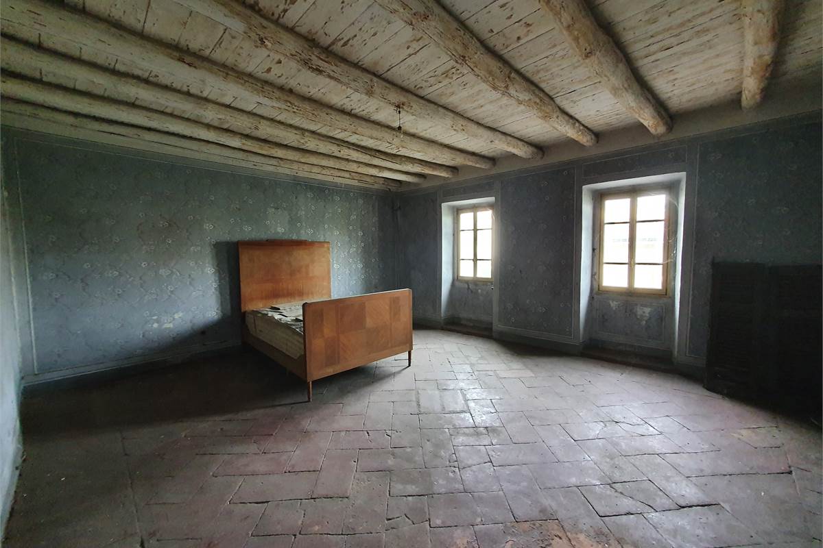 Rustico con giardino a Fenegrò