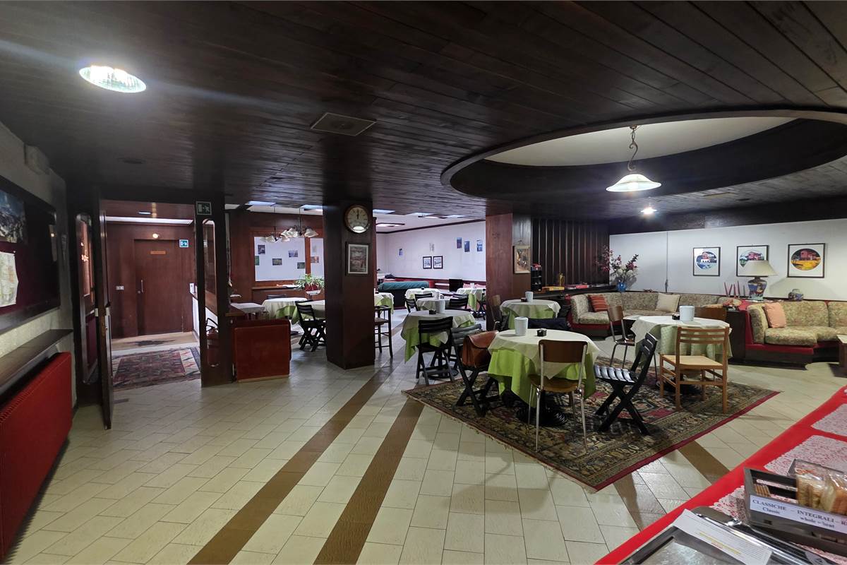 Hotel in vendita a Santa Caterina Valfurva