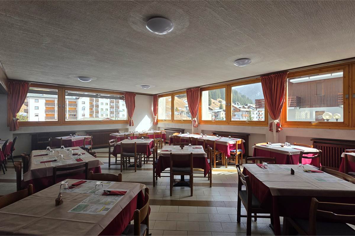 Hotel in vendita a Santa Caterina Valfurva