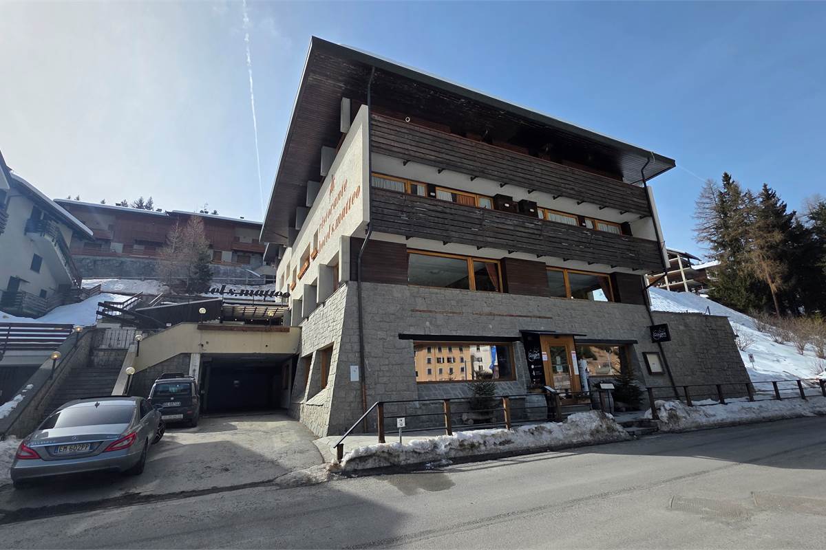 Hotel in vendita a Santa Caterina Valfurva