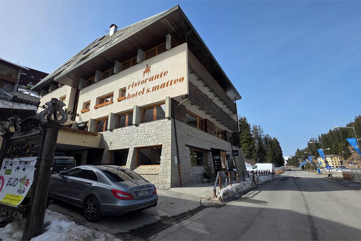 Hotel in vendita a Santa Caterina Valfurva