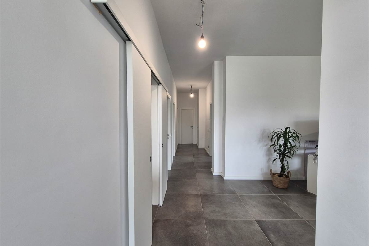 Villa indipendente a Limido Comasco