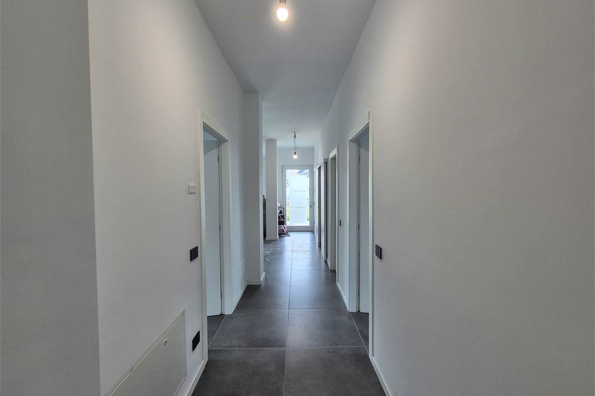 Villa indipendente a Limido Comasco