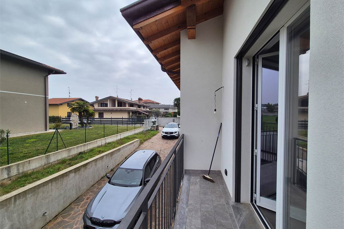 Villa indipendente a Limido Comasco