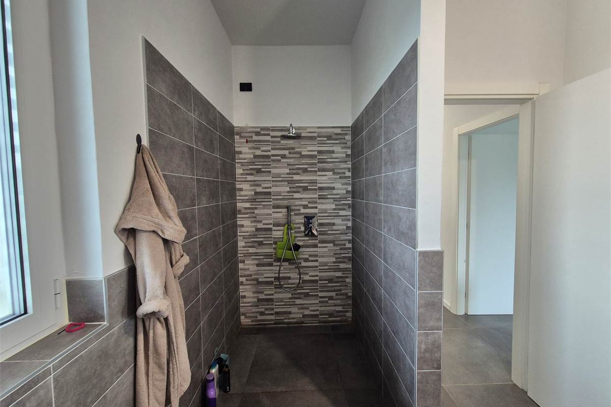 Villa indipendente a Limido Comasco