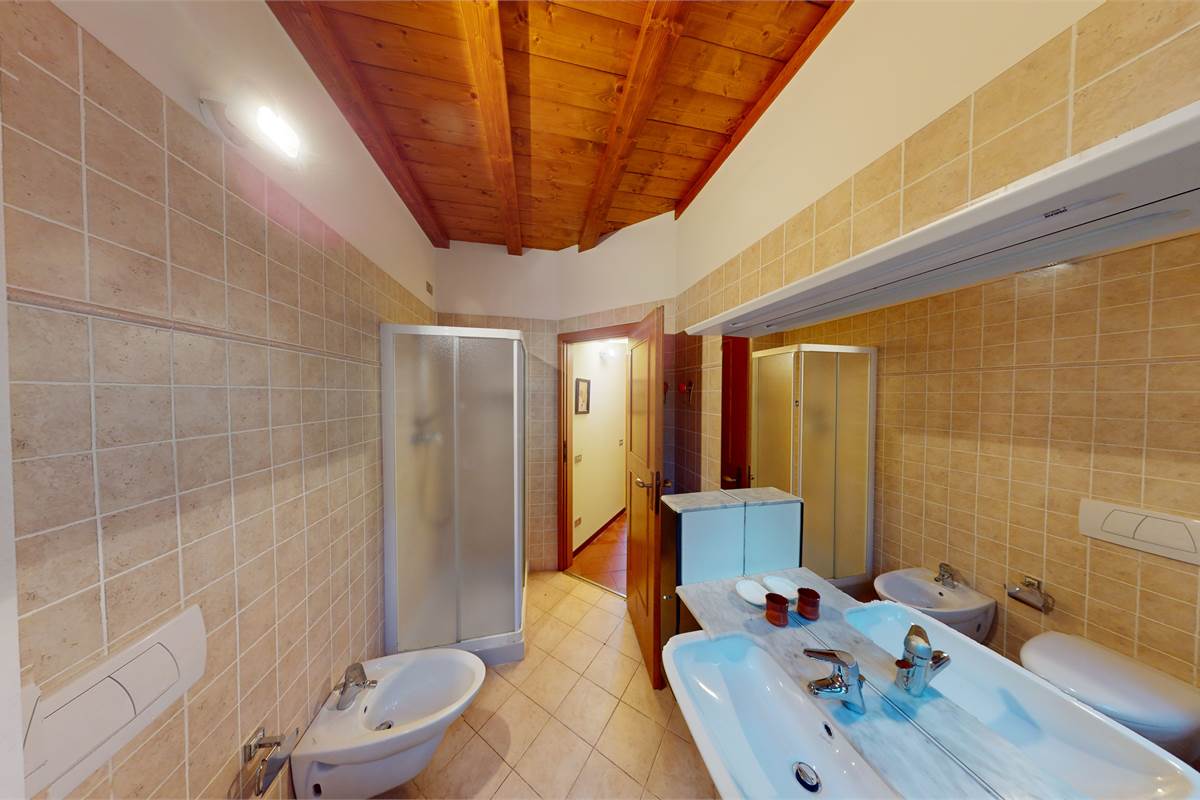 Appartamento su due livelli a San Siro (CO)