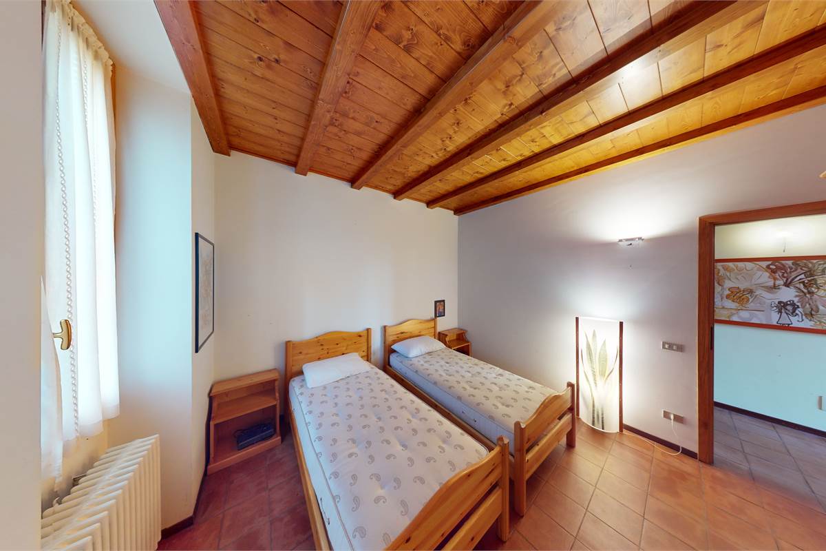 Appartamento su due livelli a San Siro (CO)