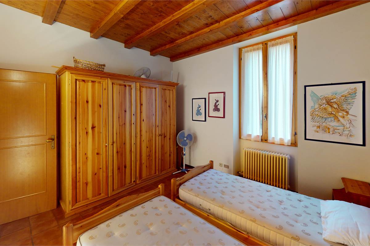 Appartamento su due livelli a San Siro (CO)