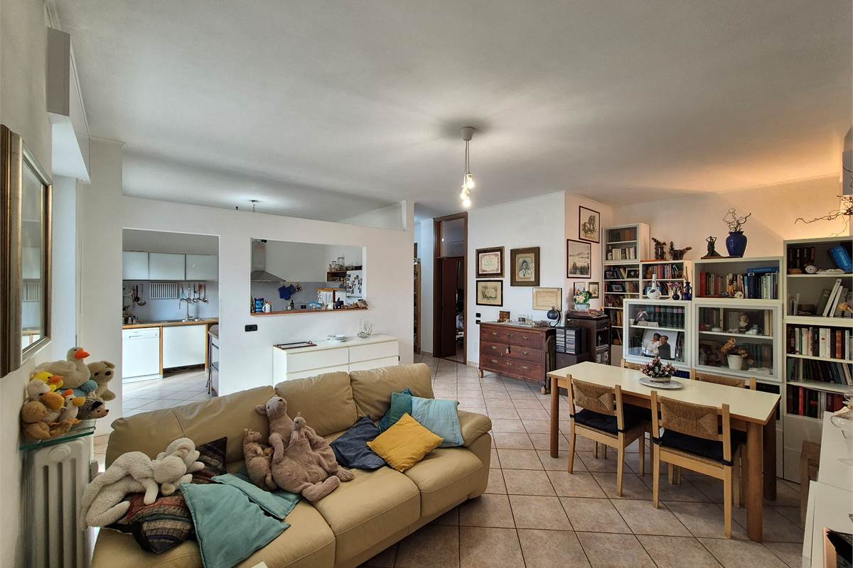 Quadrilocale con box singolo e cantina