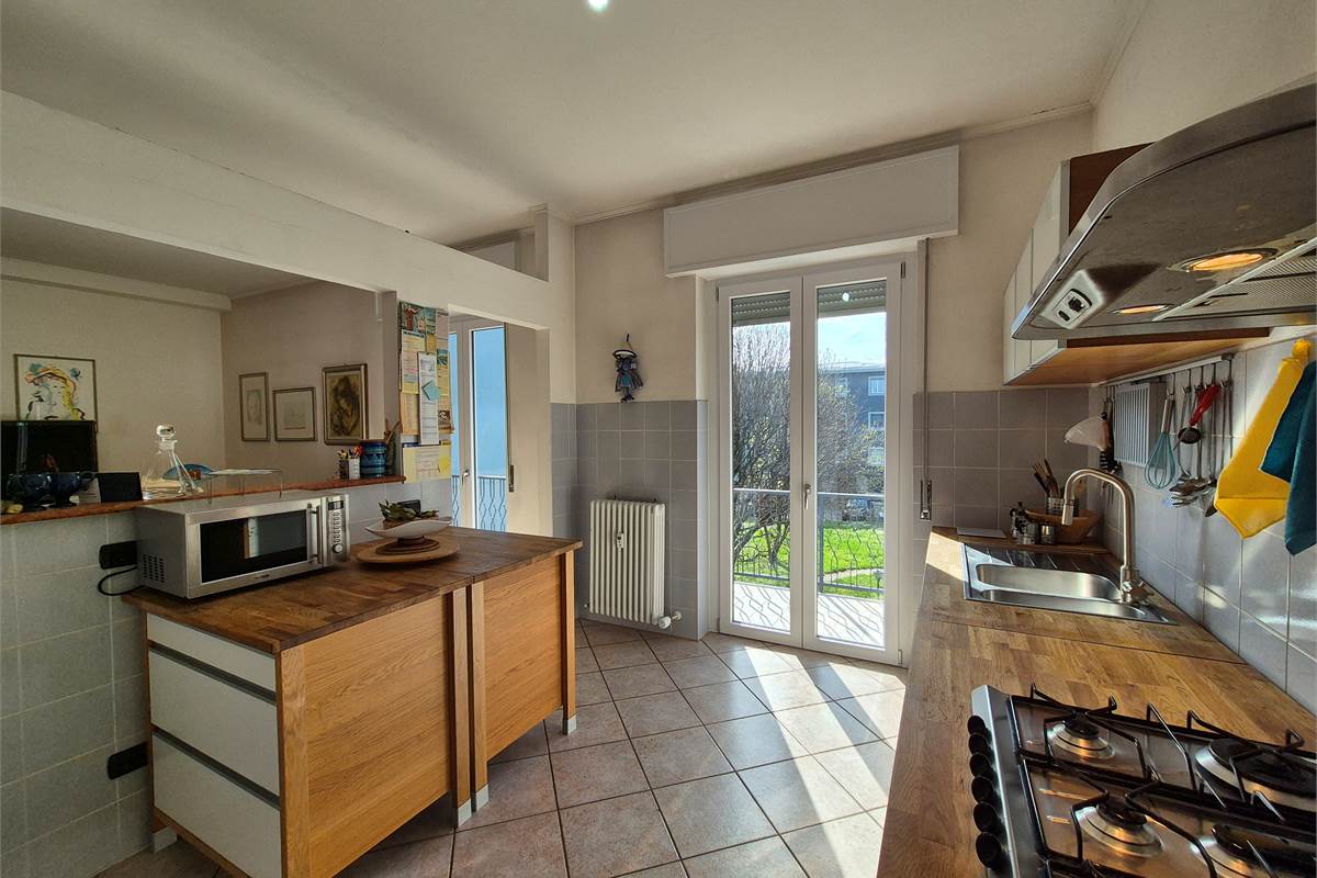 Quadrilocale con box singolo e cantina